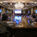 Gobiernito y las medidas (10)
