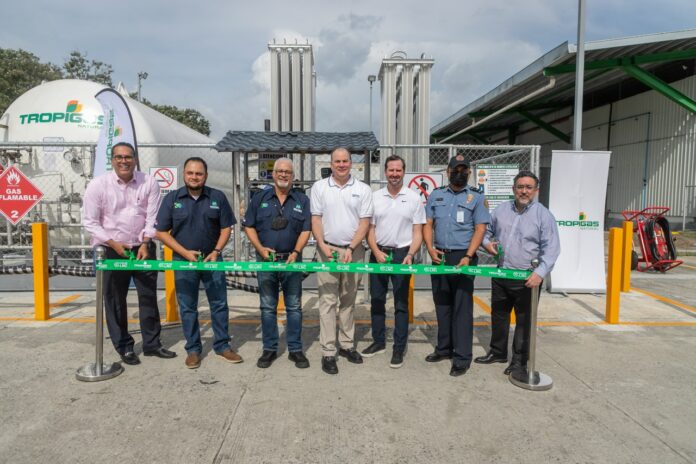 Tropigas Natural inaugura planta satélite de regasificación de GNL
