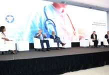 Panamá busca revolucionar su sistema de salud con modelos innovadores de financiamiento y tecnología